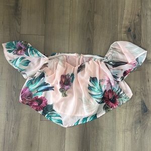 Guess off the shoulder crop top blouse women’s size small